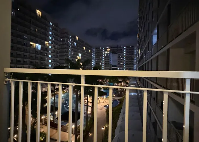 Moa Staycation By Warren * Manila